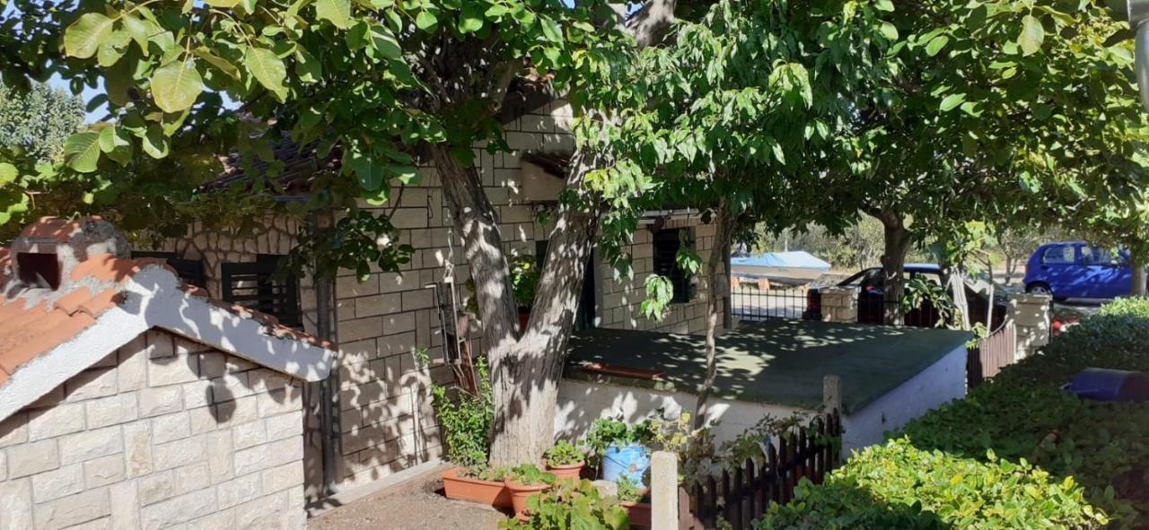 Apartmani Erceg Jadrija Exterior foto